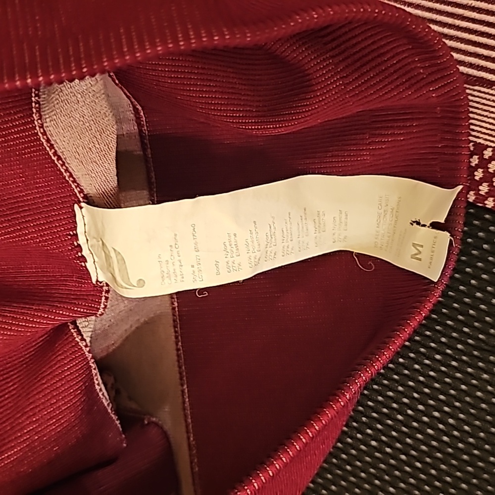 Fabletics 2 Piece Set - image 3